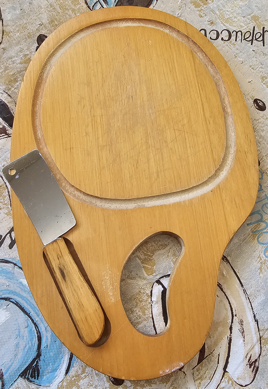 Wooden Cheese Board with Cleaver #Freecycle - photo 2