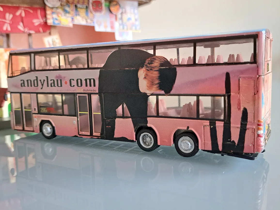 HONG KONG 1/76 KMB  Neoplan Centroliner Bus Model image indicator(5)