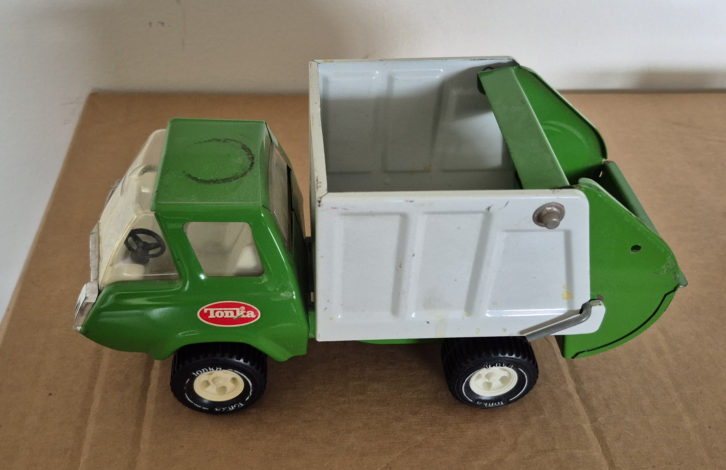Vintage Tonka Garbage Truck Toy