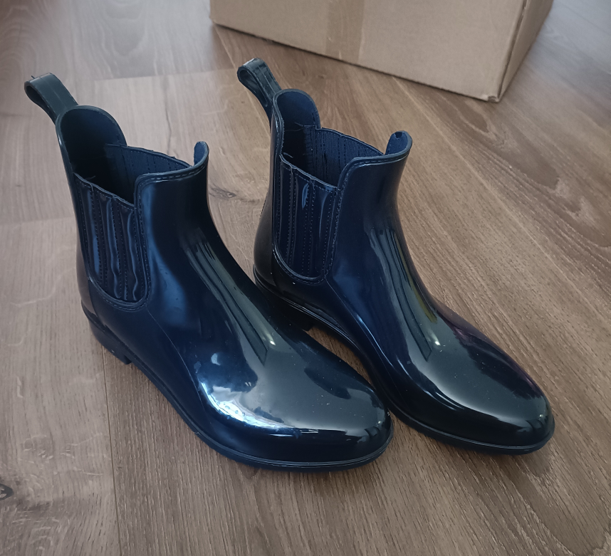 Joe Fresh Women's Dark Blue Rain Boots