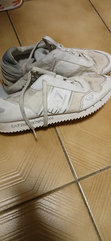 EA7 Emporio Armani White Sneakers - Size US 12 image indicator(2)