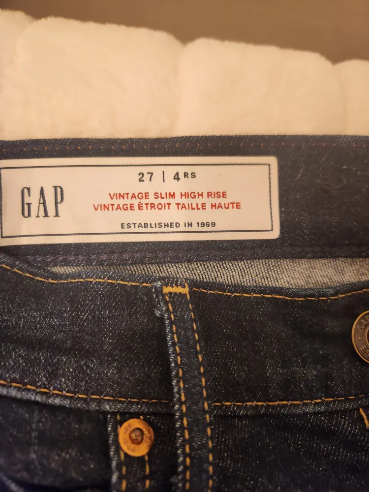 Gap Jeans Bundle - Size 27 image indicator(5)