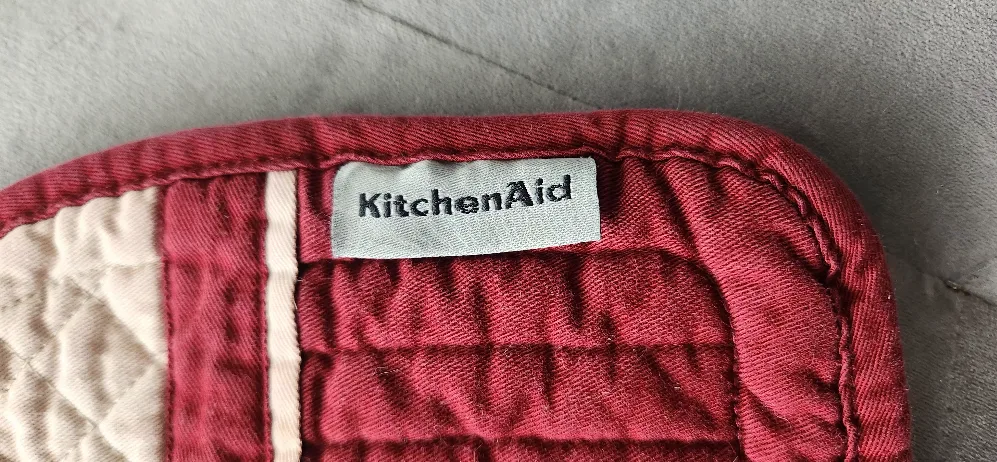 KitchenAid Quilted Pot Holder image indicator(7)