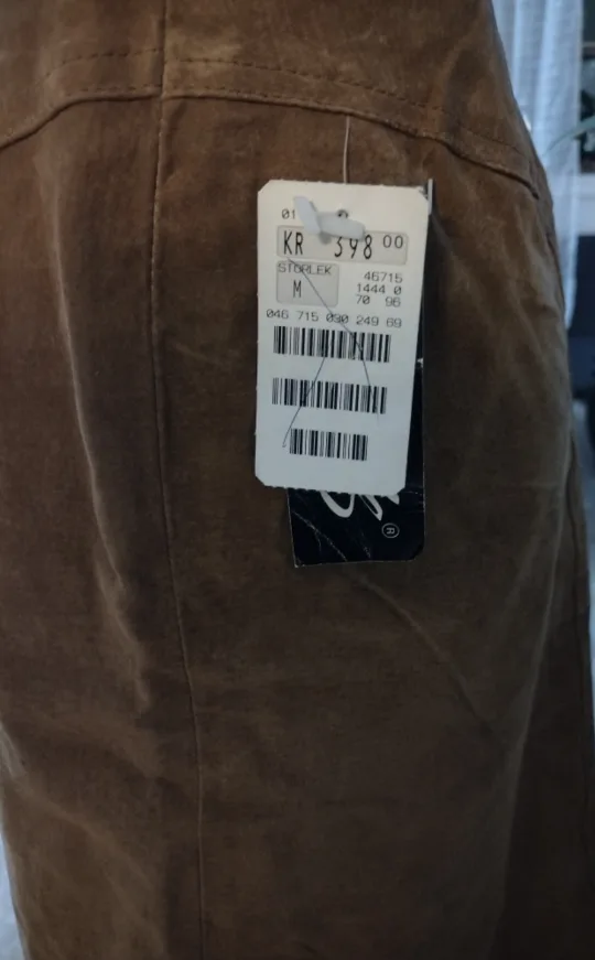 Vintage Impuls Season 1999 Suede Skirt Size M image indicator(4)