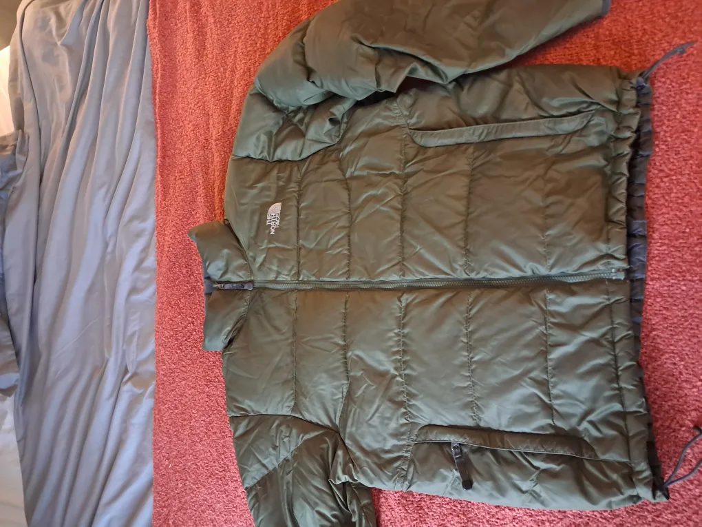 Men's The North Face 550 Down Jacket - Olive Green - Size M image indicator(6)