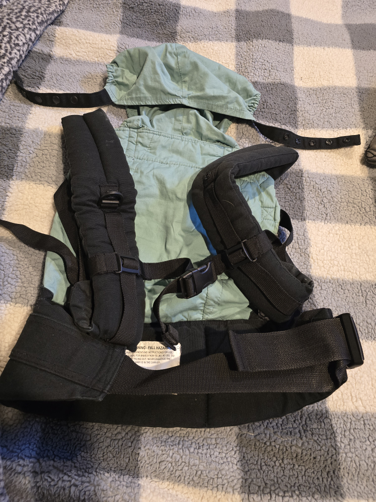 Baby Carrier - photo 2