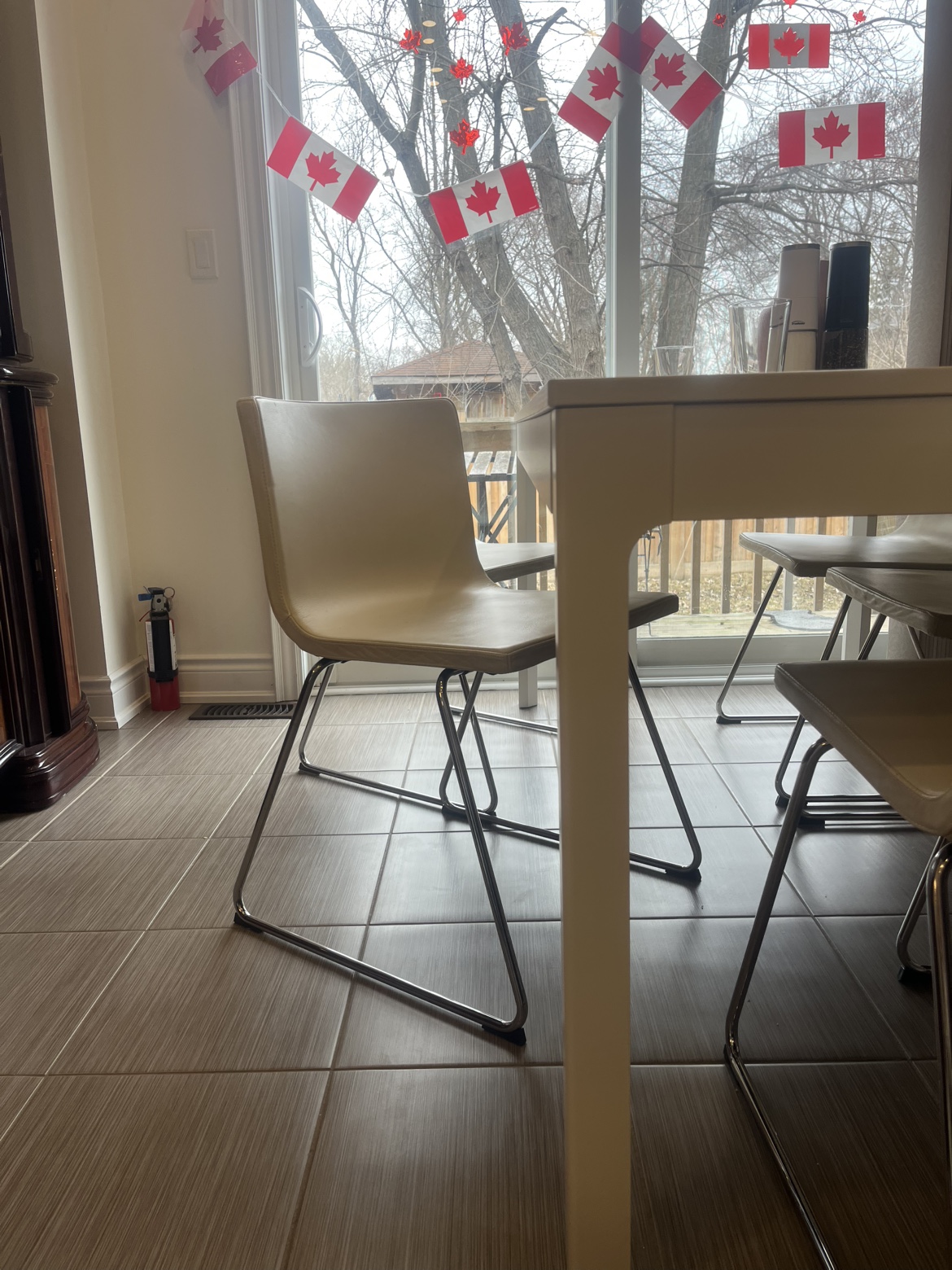 6 IKEA Bernhardt Cream Leather & Chrome Chairs - photo 3