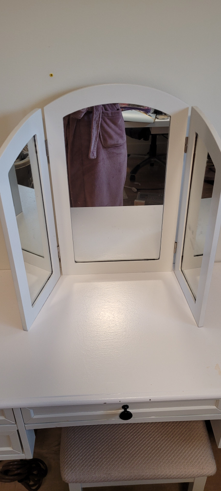 Makeup Vanity and Stool - photo 4