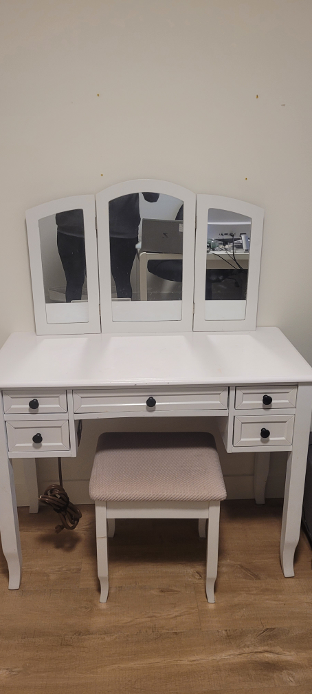Makeup Vanity and Stool - photo 2
