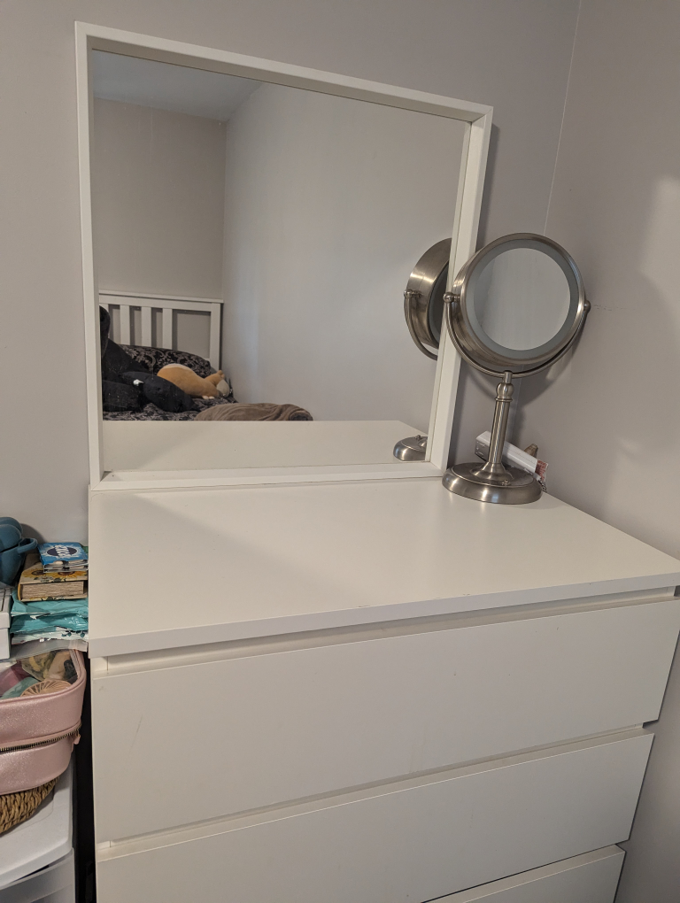 White dresser with mirror