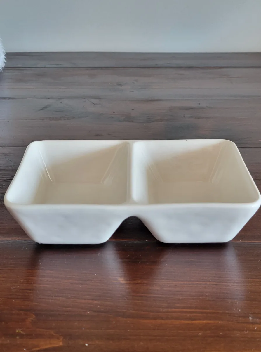 Sweet & Salty Divided Dish plus Collapsible Measuring Cup Set image indicator(2)