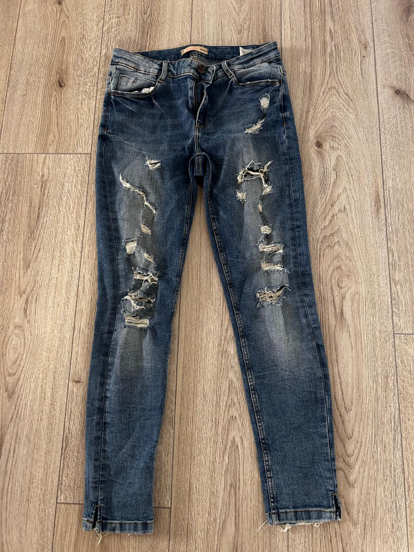 Cropp Women's Distressed Skinny Jeans