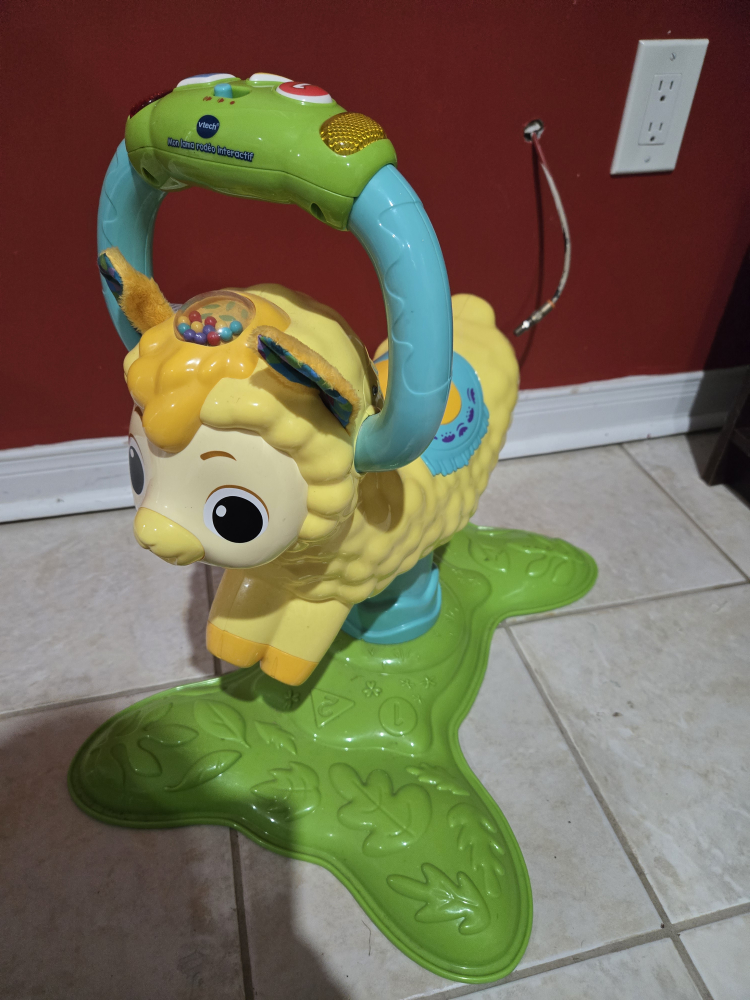 VTech Spin and Ride Llama French version