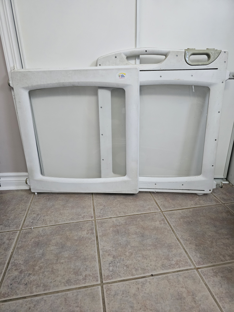 Little Tikes Safety Gate