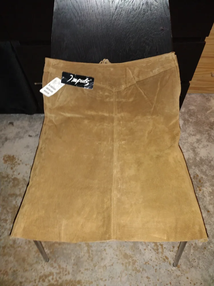 Vintage Impuls Season 1999 Suede Skirt Size M image indicator(6)
