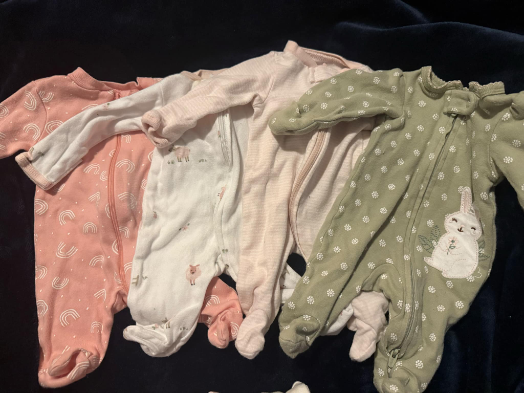 Baby Girl Clothes Bundle - Sleepers, Bodysuits & Leggings - photo 4