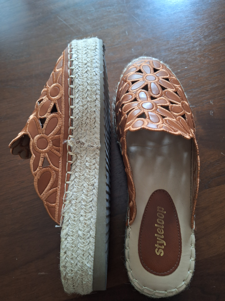 Brown Floral Espadrille Mules size 7.5 - photo 3