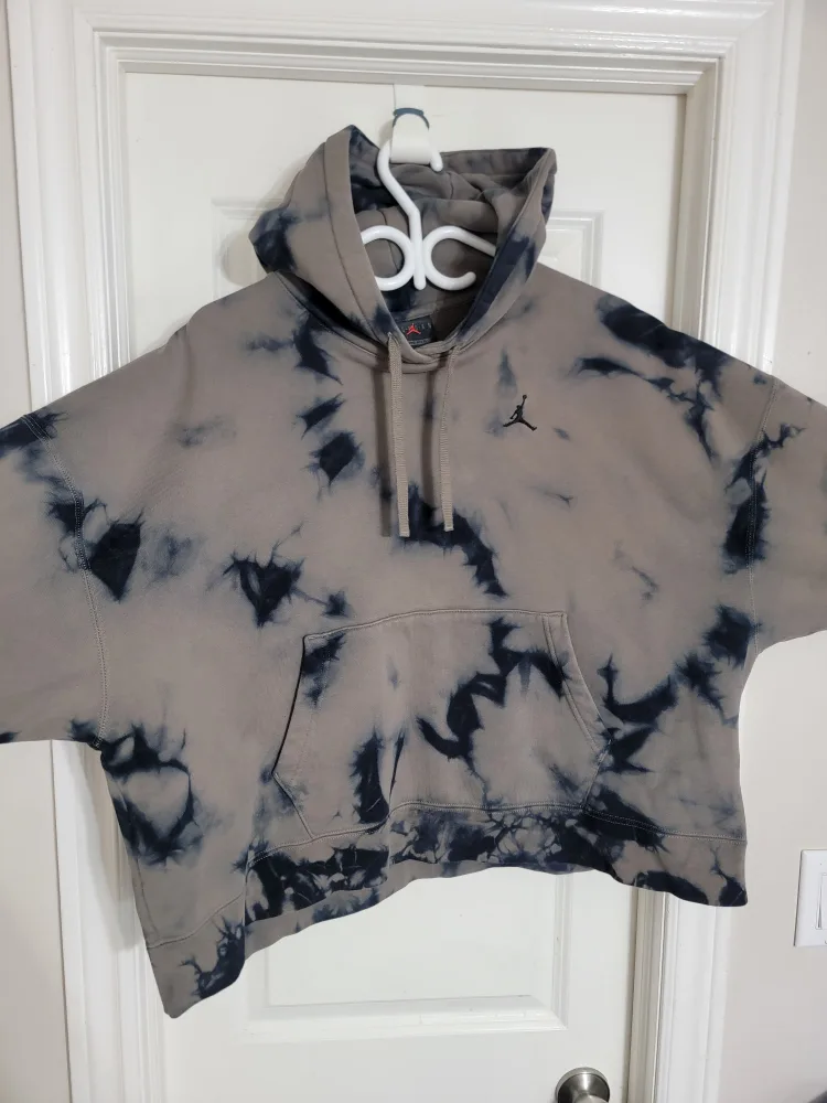 Jordan Brand Tie-Dye Hoodie - Size XL image indicator(6)