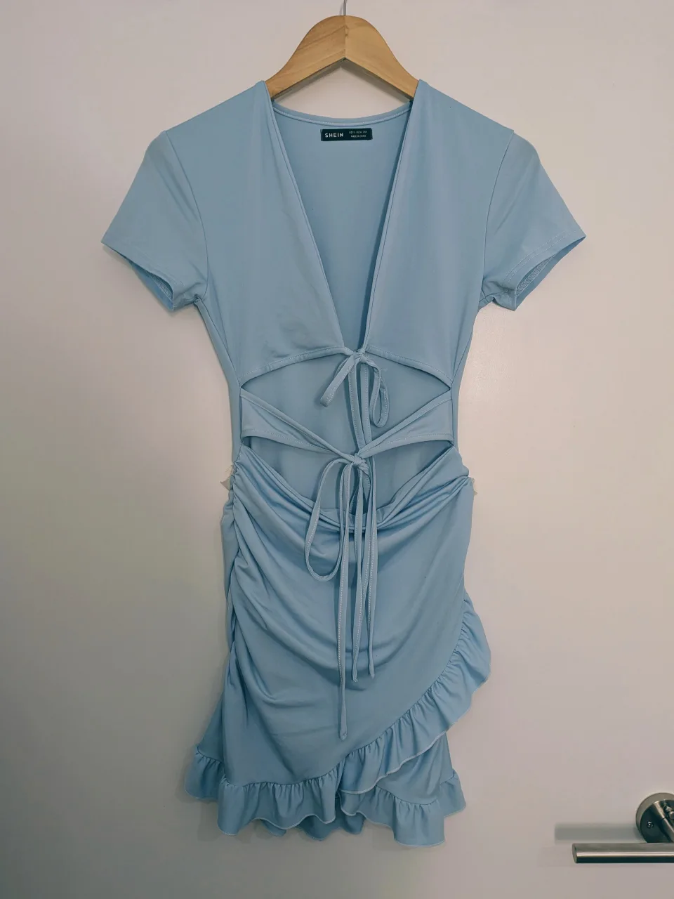 $1 Tops and Dress ❗Closet Clearout❗ image indicator(5)