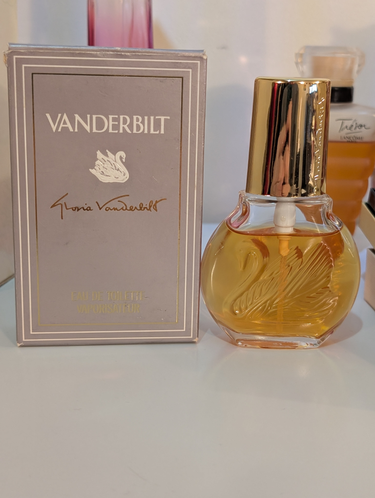 Vintage Perfume Collection - photo 5