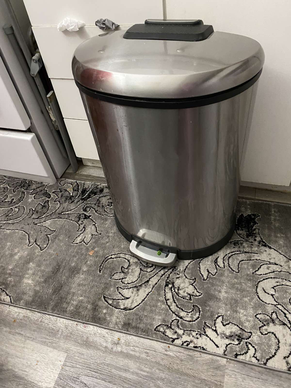 Stainless Steel Step Trash Can - photo 4