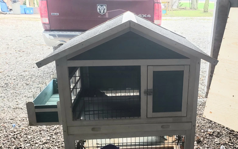 Rabbit Hutch/Indoor Outdoor Pet Home - photo 2