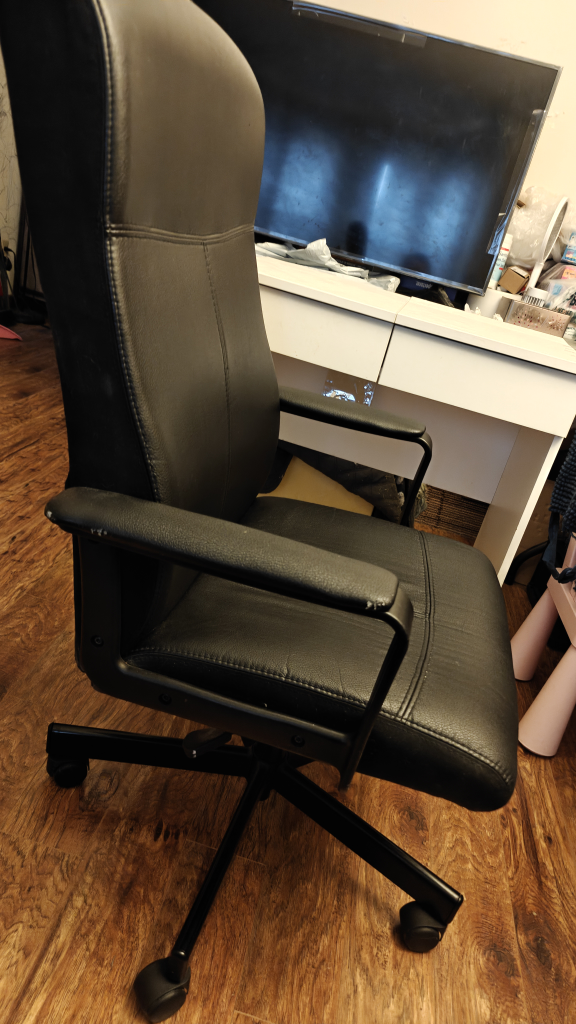 Black  Office Chair - photo 2