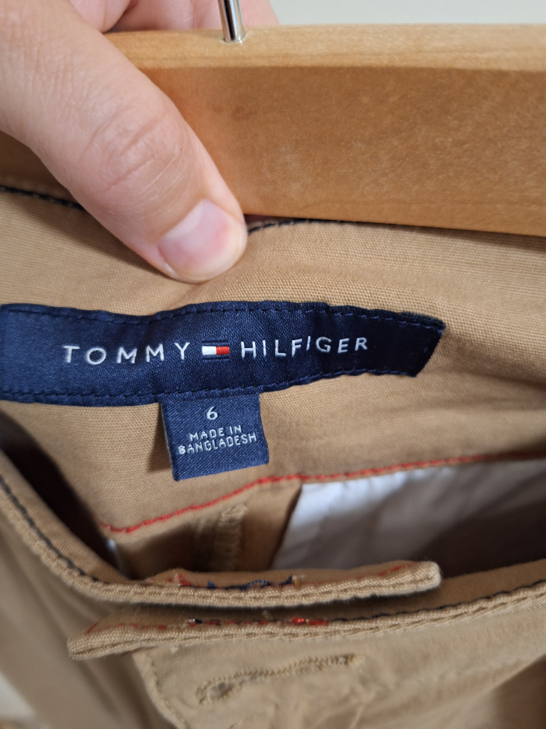 Tommy Hilfiger Khaki Culottes - Size 6 - photo 3