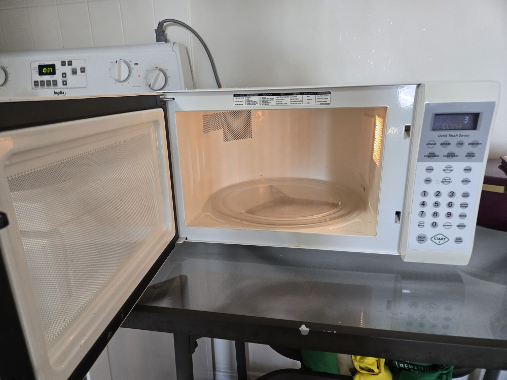Microwave with Free table - photo 2