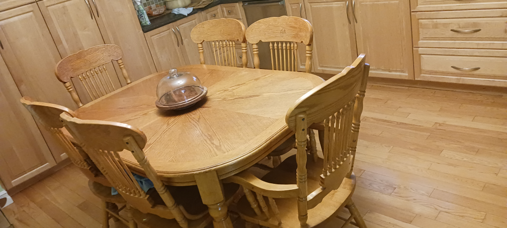 Oak Dining Table and Six Chairs Set