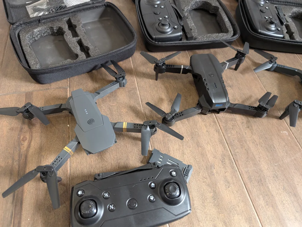 Brand New Drones with Cases and Controllers image indicator(5)