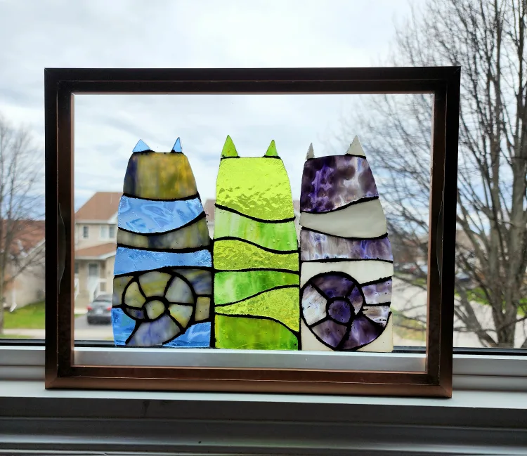 Three Cats Mosaic Framed Artwork image indicator(2)