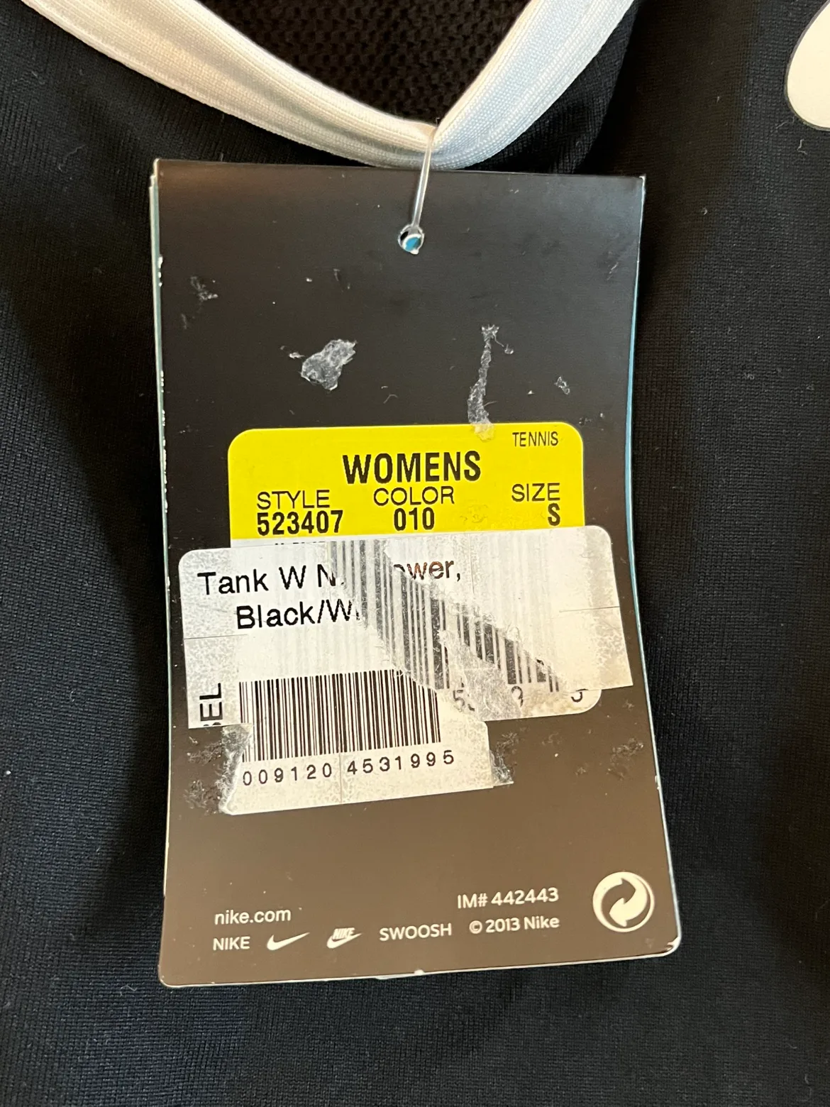 Nike sleeveless dri-fit shirt for ladies (new) image indicator(3)