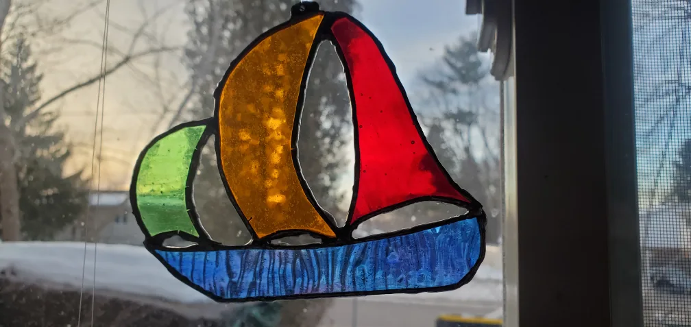 Stained Glass Boat thumbnail