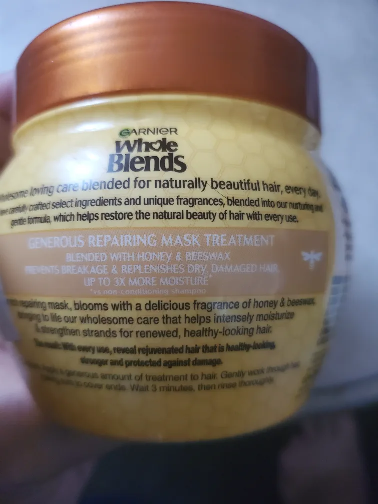 Garnier Whole Blends Honey Treasures Repairing Mask image indicator(2)
