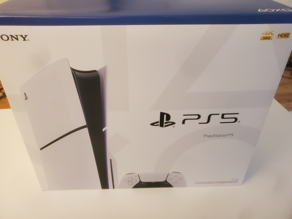 PS5 Slim Disc * New in sealed box*