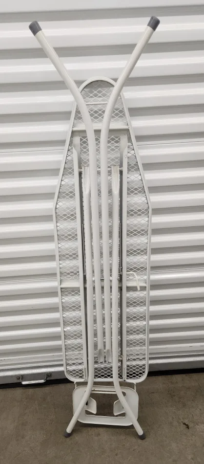 White Metal Ironing Board image indicator(2)