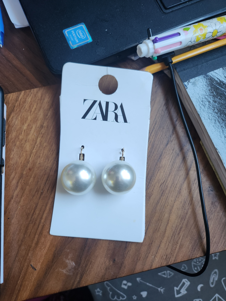 Zara Pearl Earrings - Two Pairs!