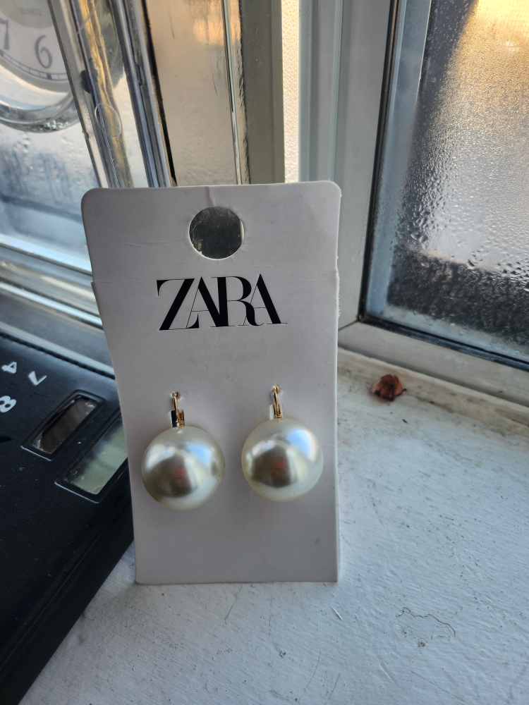 Zara Pearl Earrings - Two Pairs! - photo 3