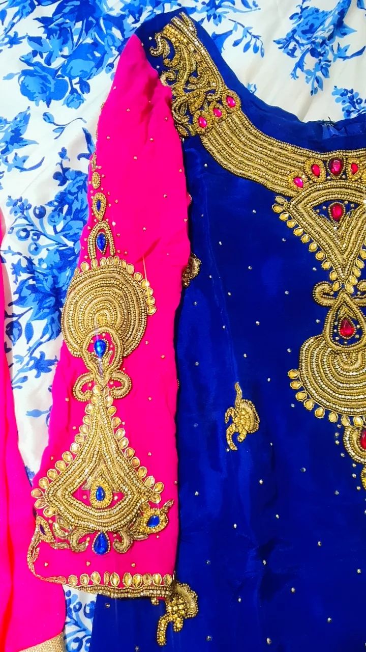 Gorgeous Royal Blue and Pink Shalwar Kameez image indicator(2)