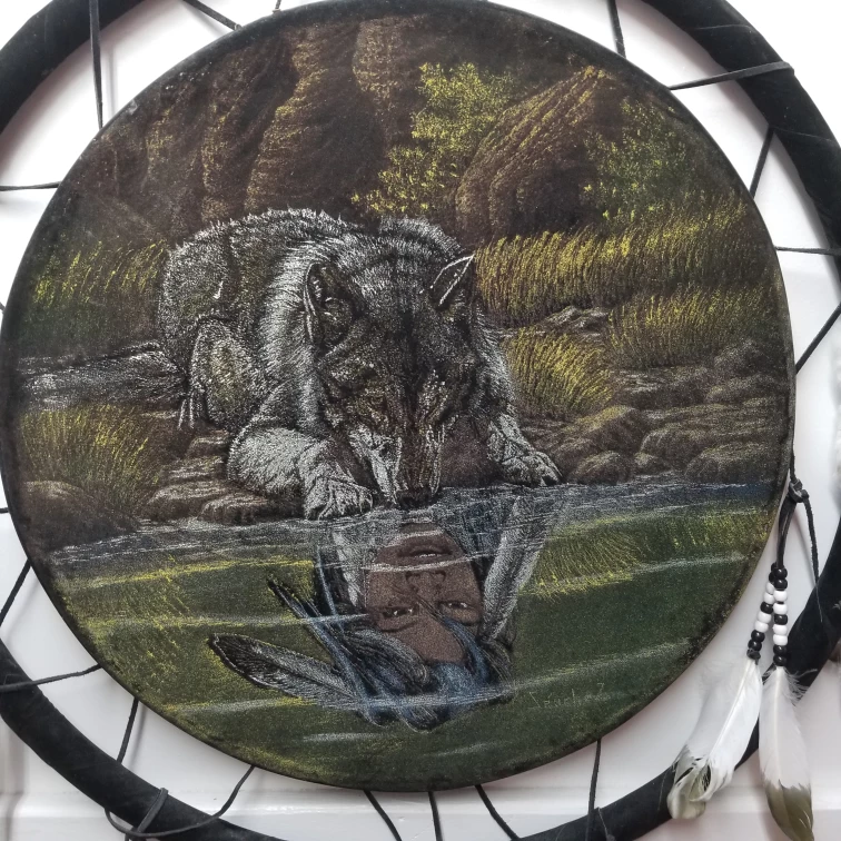 Chief Umcha-Slawsky's Legendary War Shield Wall Hanging - photo 2