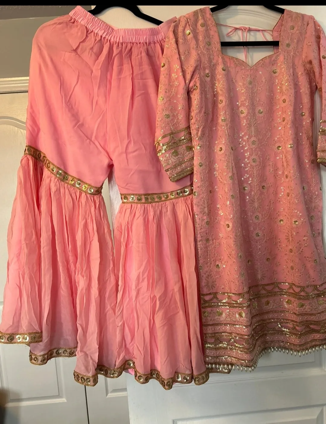Pink  sharara Suit image indicator(2)
