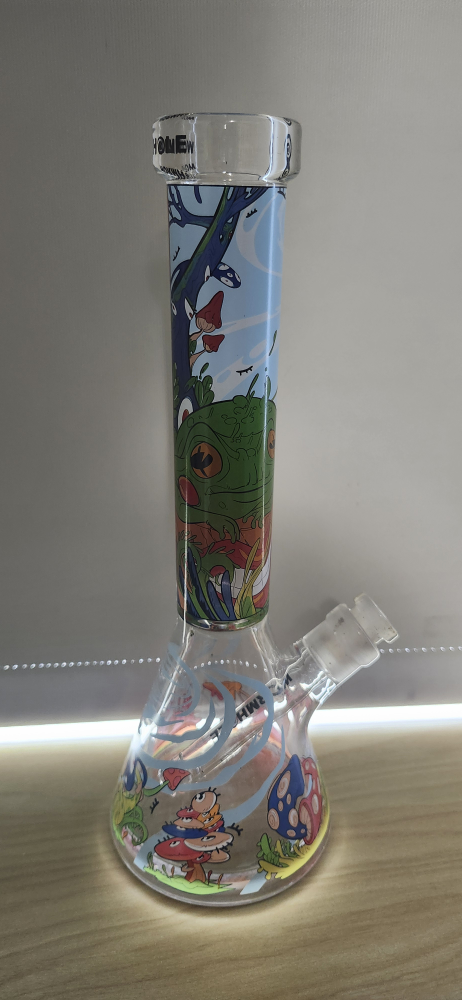 Wormhole beaker bong