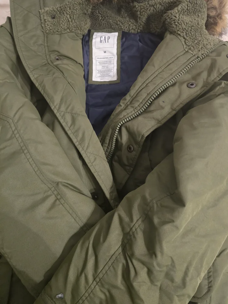 Men's Gap Olive Green Winter Parka Jacket Size M image indicator(3)