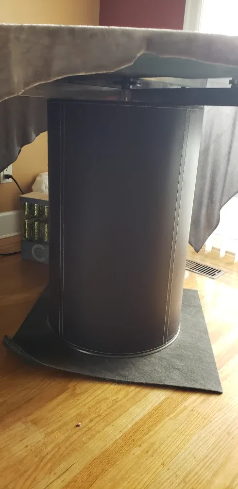 Round Glass Dining Table with Rotating middle image indicator(2)