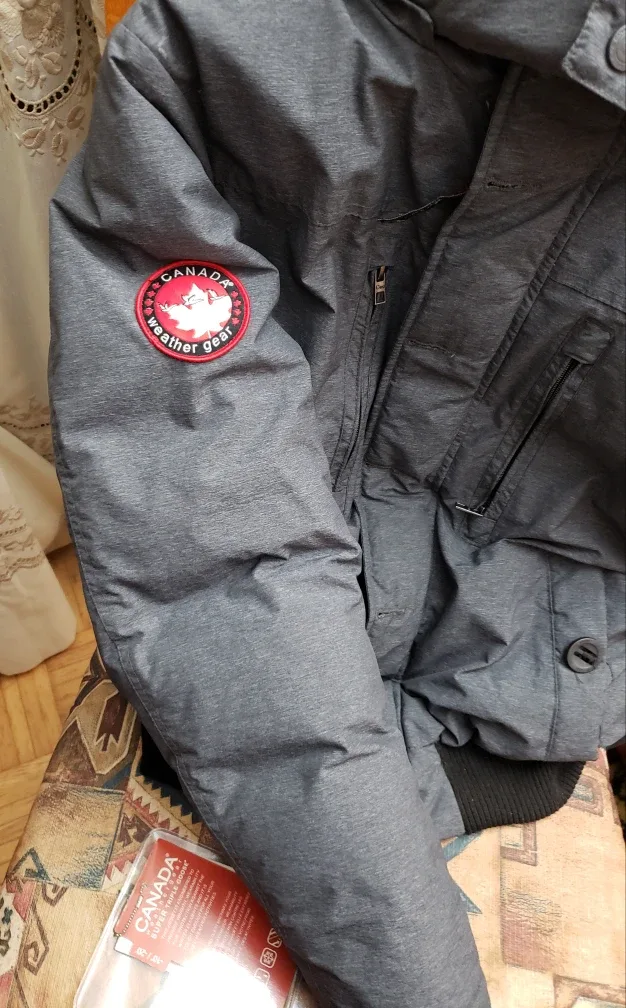 Canada Super Triple Goose Down Jacket - Size Small image indicator(6)