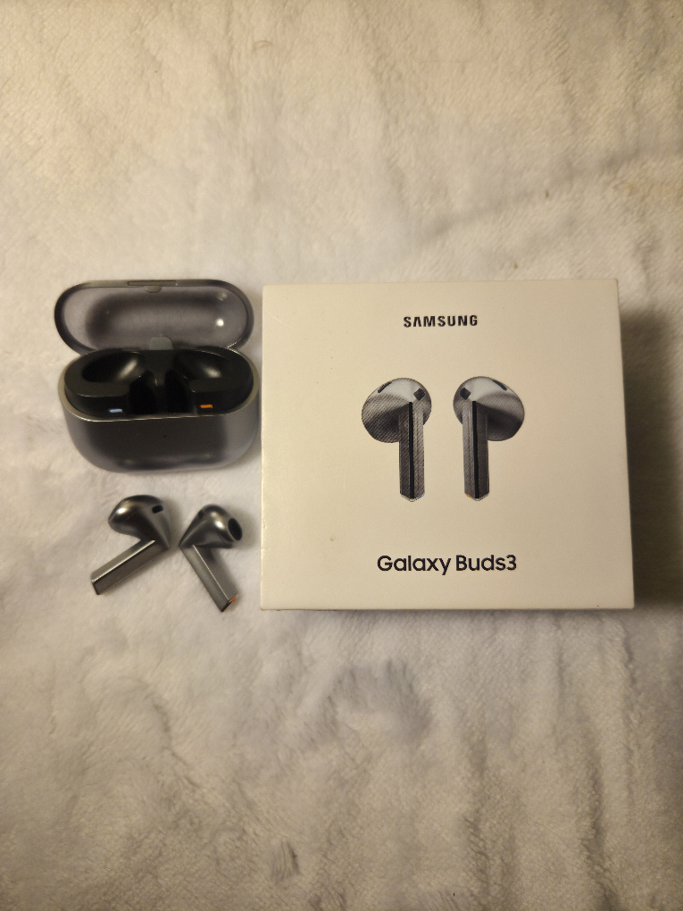 Samsung Galaxy Buds3 Wireless Earbuds - Graphite