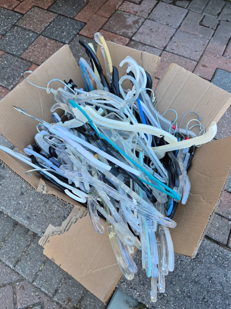 Bulk Lot of Clothes Hangers thumbnail