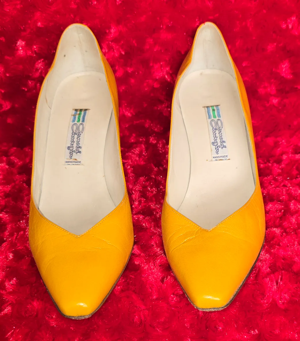 Gorgeous Yellow Leather Heels - Size 8 1/2 thumbnail