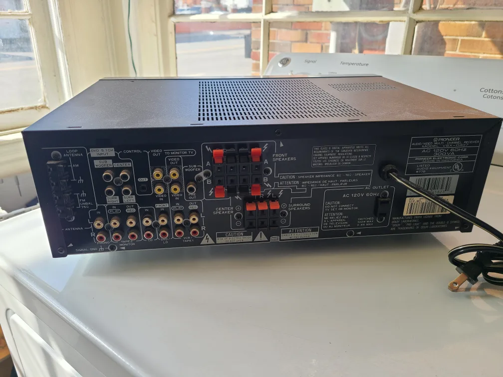 Pioneer VSX-D407 7.1-Channel Digital AV Receiver image indicator(3)